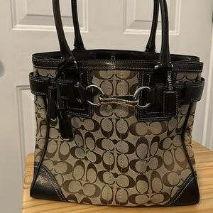 Authentic Coach Hampton Signature Carryall Tote - NEVER USED